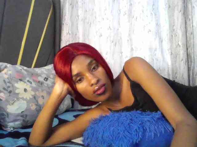 Fl0werssxoxo webcam