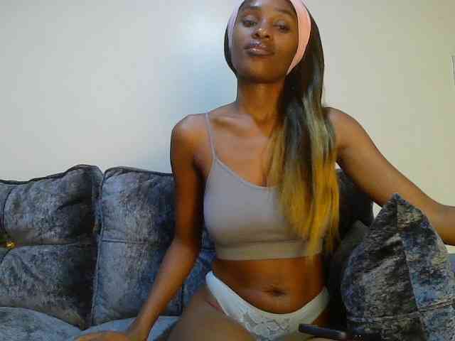 Fl0werssxoxo webcam