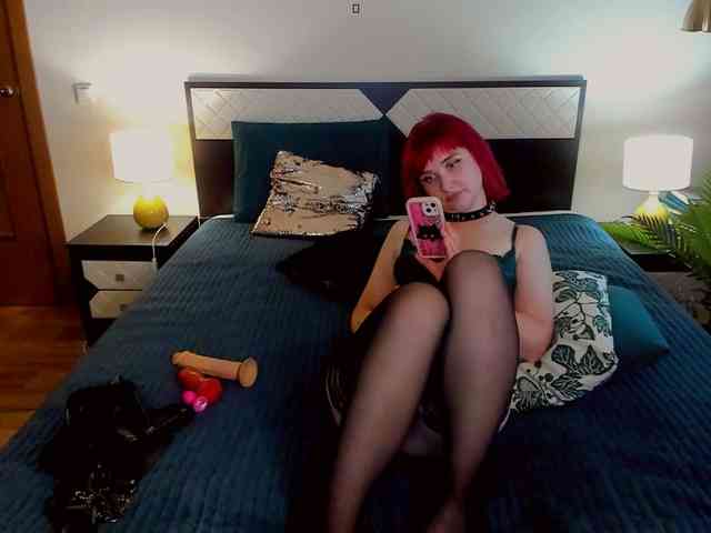 Miss-Meagggg webcam