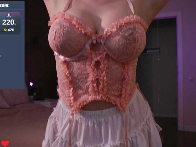 VictoriaVegas live cam on BongaCams