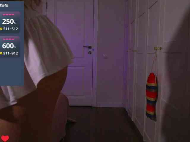 VictoriaVegas webcam