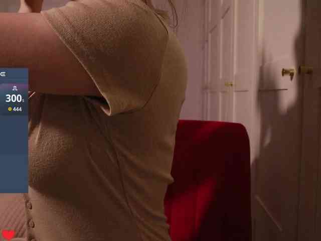 VictoriaVegas webcam