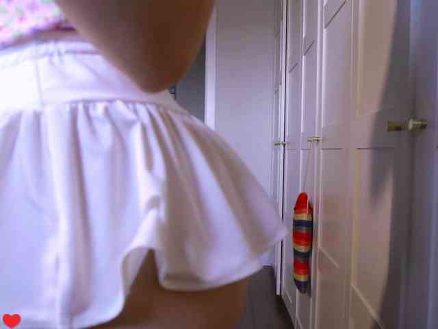 VictoriaVegas webcam