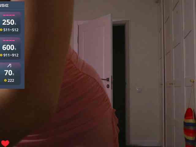VictoriaVegas webcam