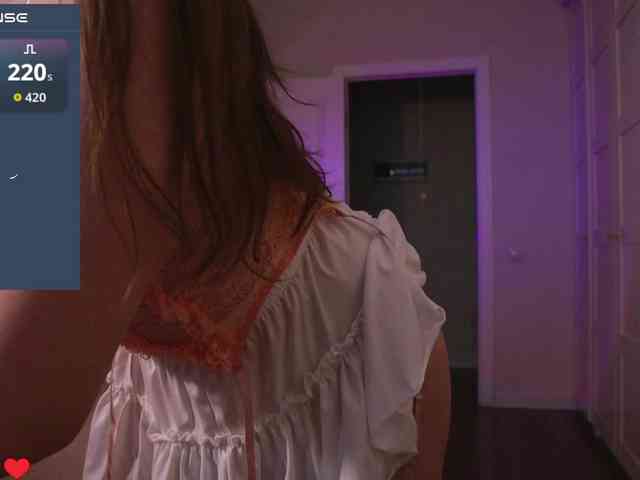 VictoriaVegas webcam