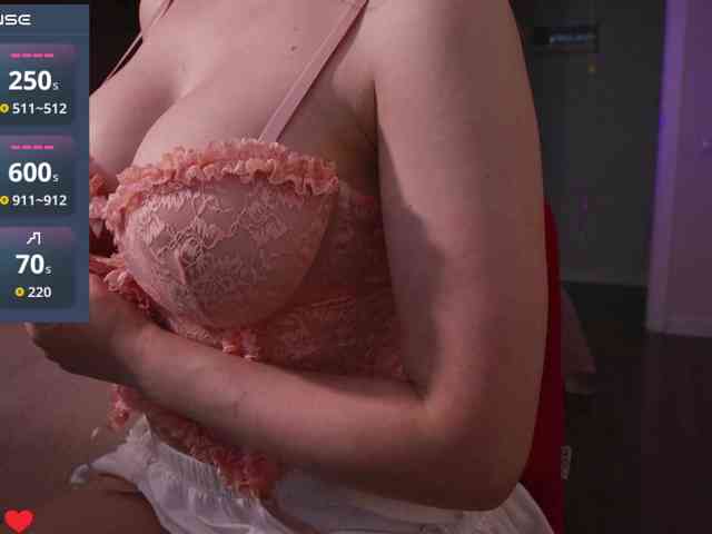 VictoriaVegas webcam