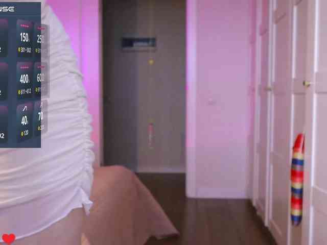 VictoriaVegas webcam