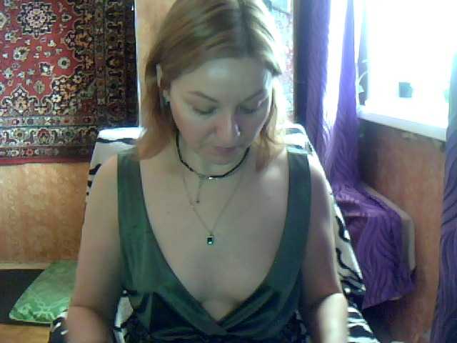 Kati Milana (KatiMilana)