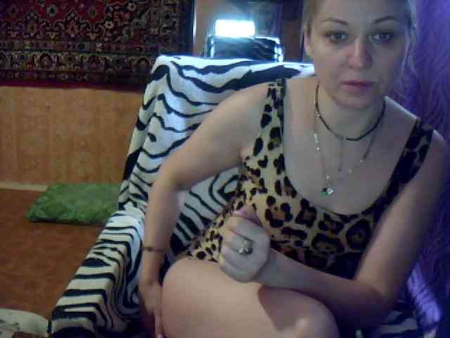 KatiMilana webcam