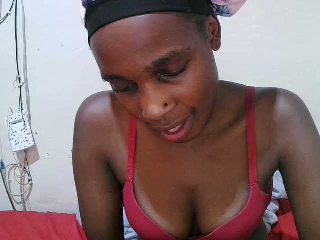 pritty-amber's BongaCams show and profile