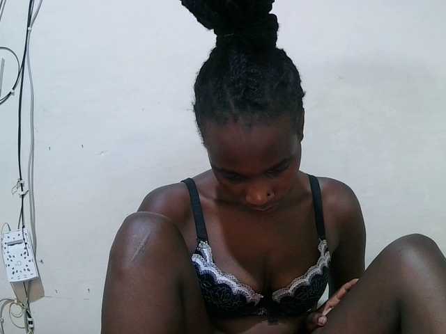 pritty-amber