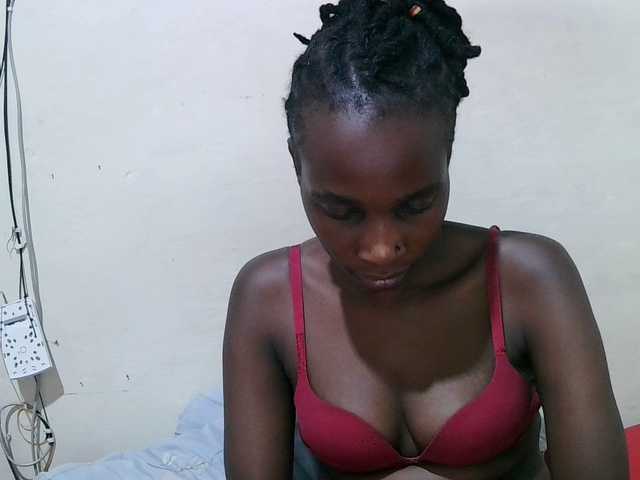 pritty-amber's BongaCams show and profile