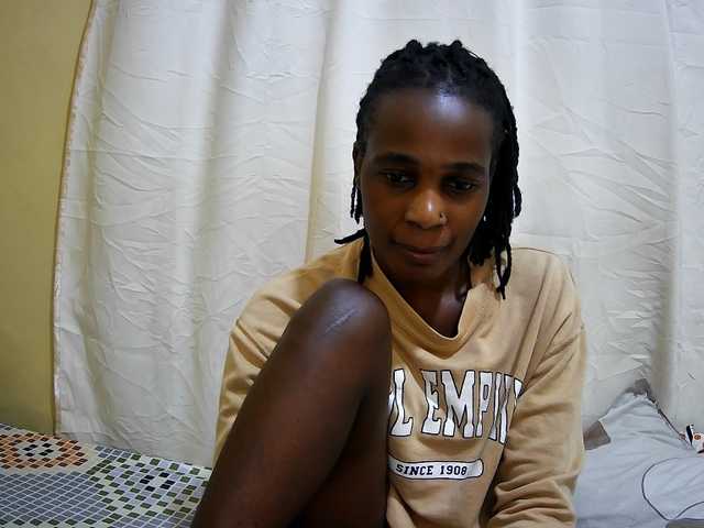 pritty-amber live cam on BongaCams