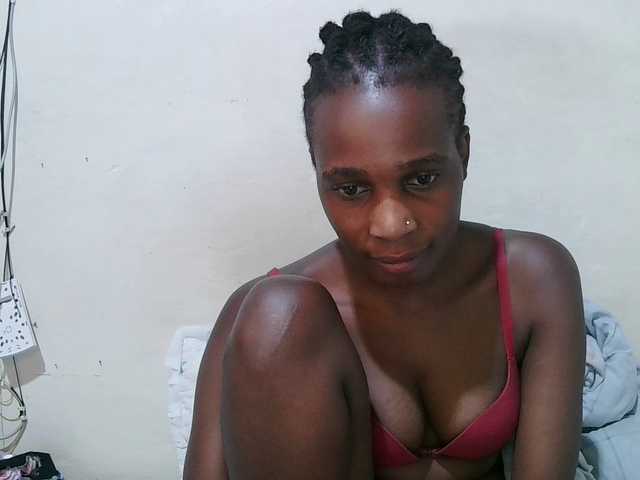pritty-amber webcam