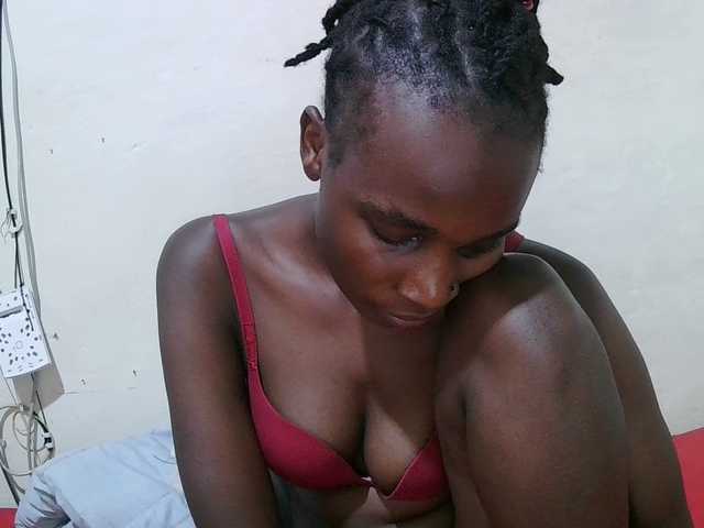 pritty-amber's BongaCams show and profile