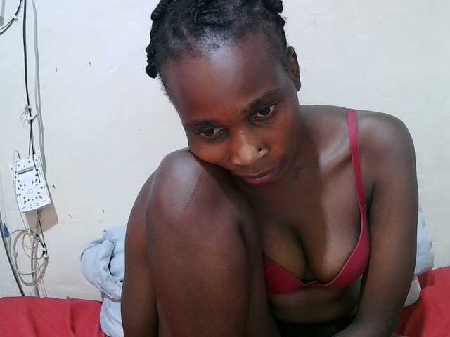 pritty-amber's BongaCams show and profile