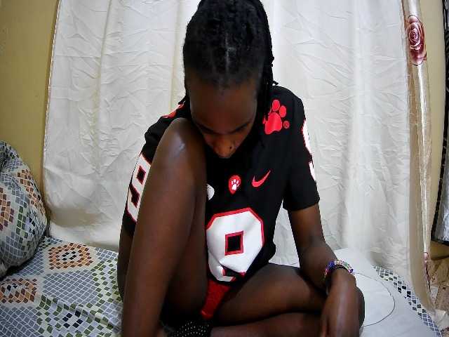pritty-amber live cam on BongaCams