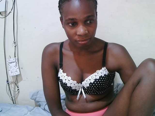 pritty-amber's BongaCams show and profile