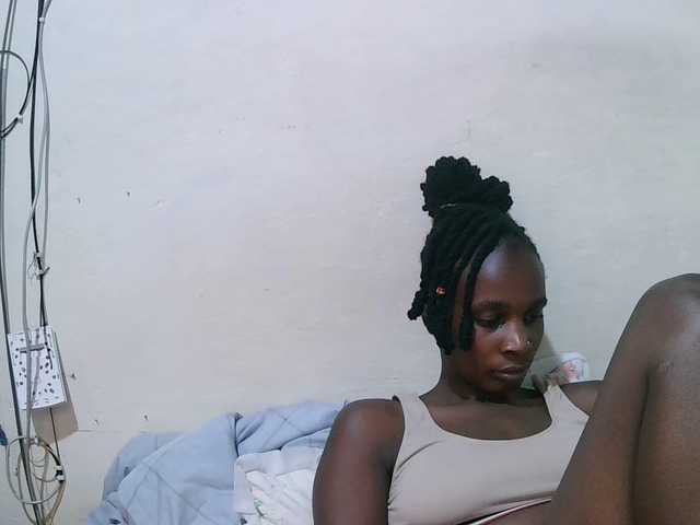 pritty-amber's BongaCams show and profile