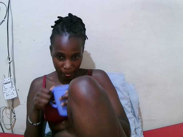 pritty-amber's BongaCams show and profile