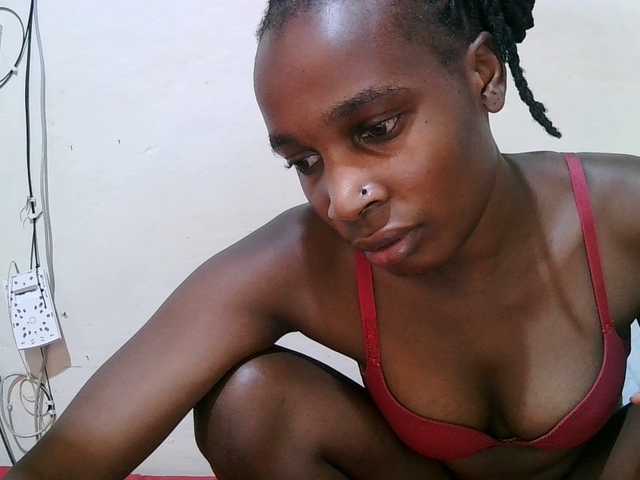 pritty-amber's BongaCams show and profile