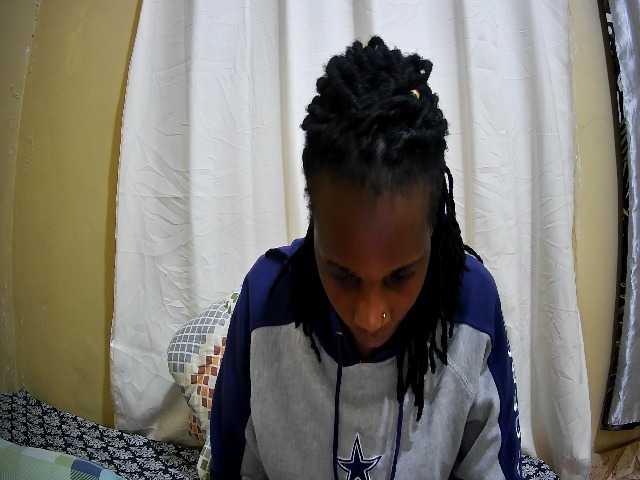 pritty-amber live cam on BongaCams