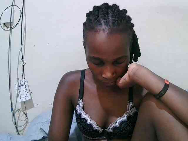 pritty-amber webcam