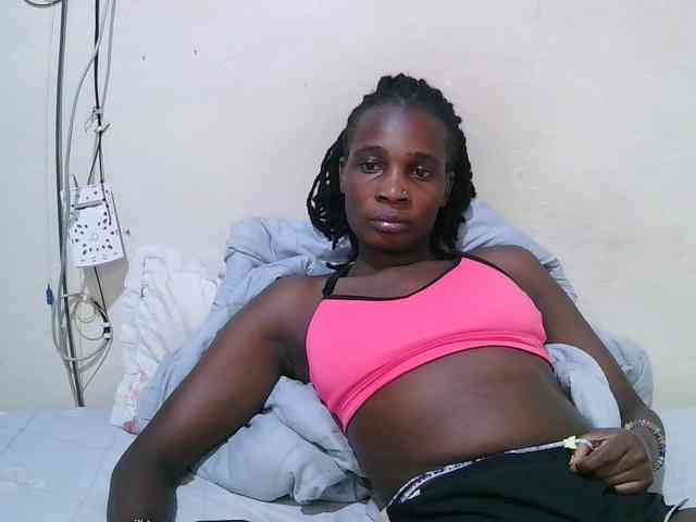 pritty-amber webcam
