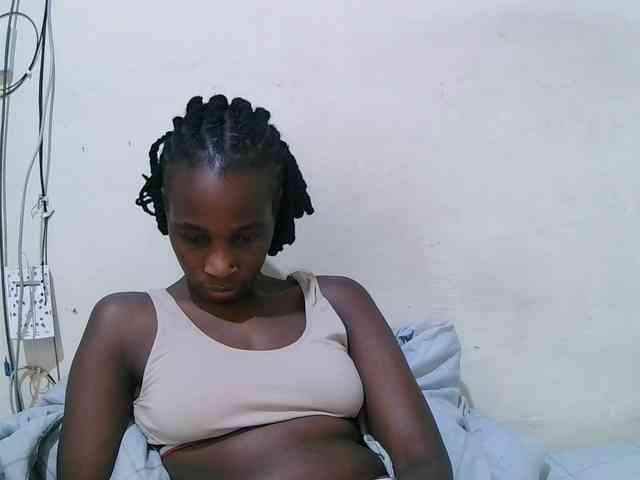 pritty-amber webcam