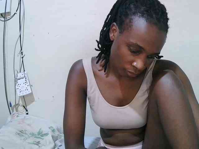 pritty-amber Live Webcam on BongaCams