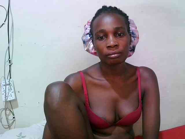pritty-amber webcam