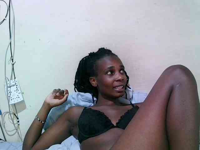 pritty-amber webcam