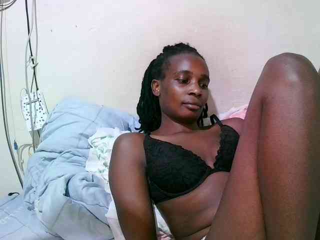 pritty-amber webcam