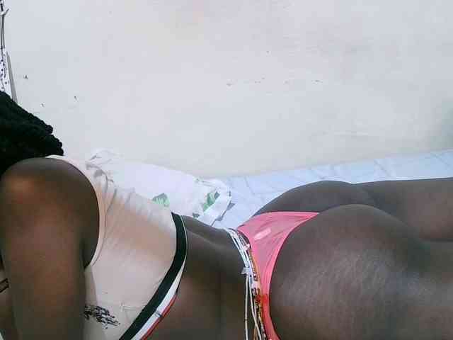 pritty-amber webcam