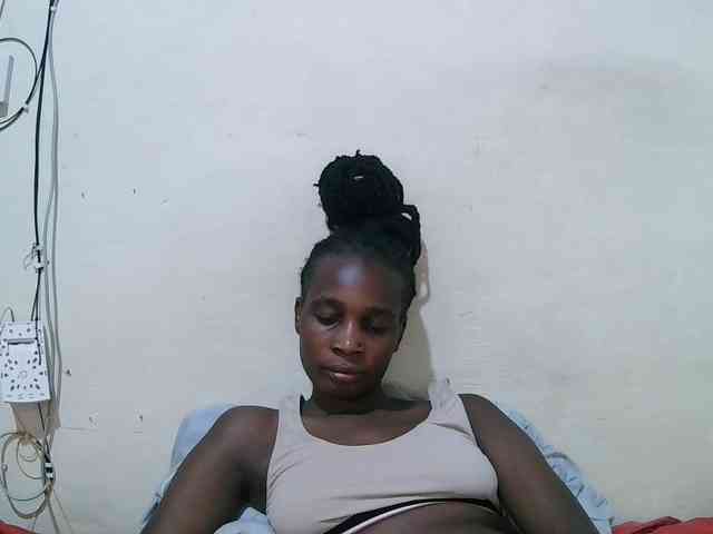 pritty-amber webcam