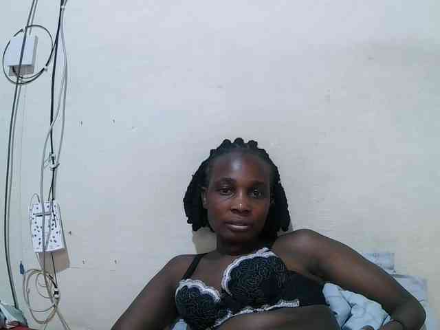 pritty-amber webcam