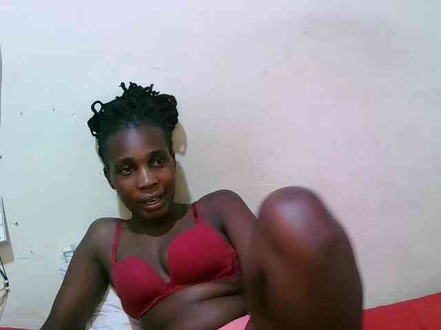 pritty-amber webcam