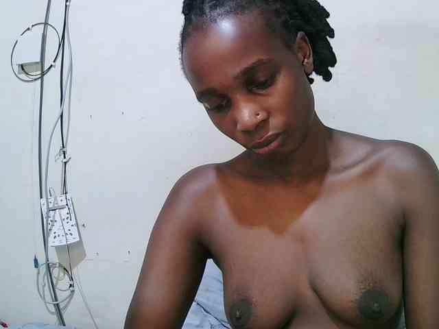pritty-amber webcam