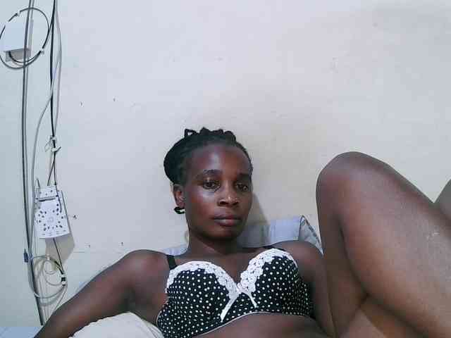 pritty-amber webcam