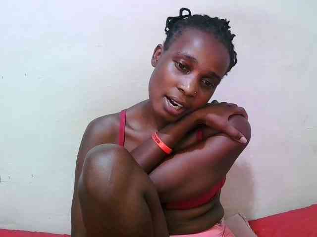 pritty-amber webcam