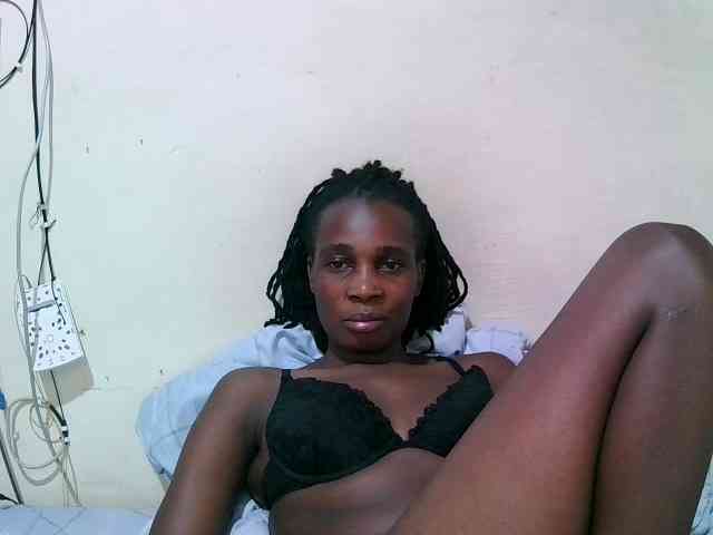 pritty-amber webcam