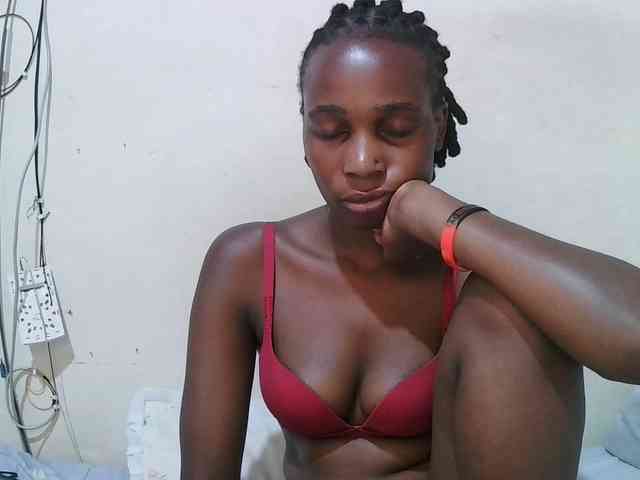 pritty-amber webcam