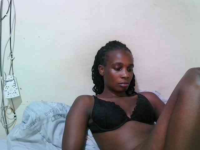 pritty-amber webcam