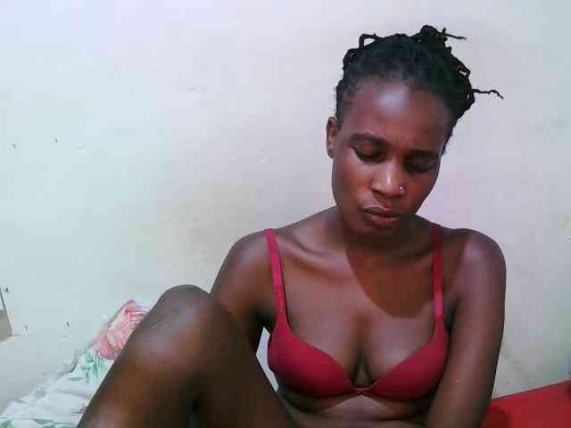 pritty-amber webcam