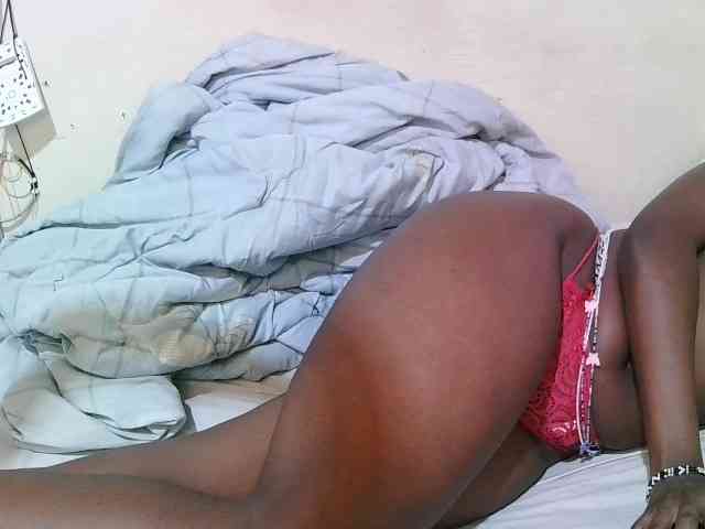 pritty-amber webcam