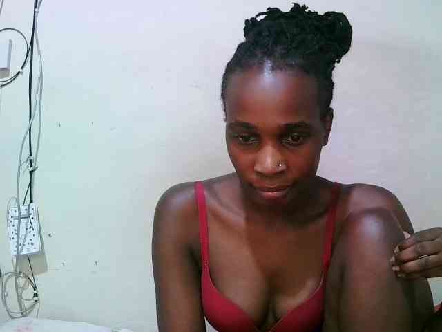 pritty-amber webcam