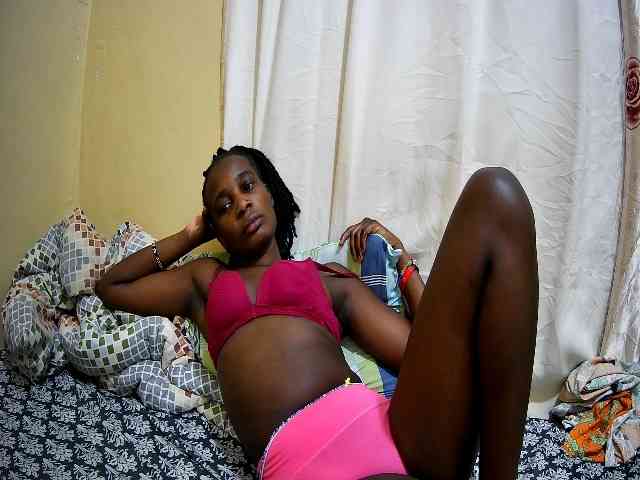 pritty-amber webcam