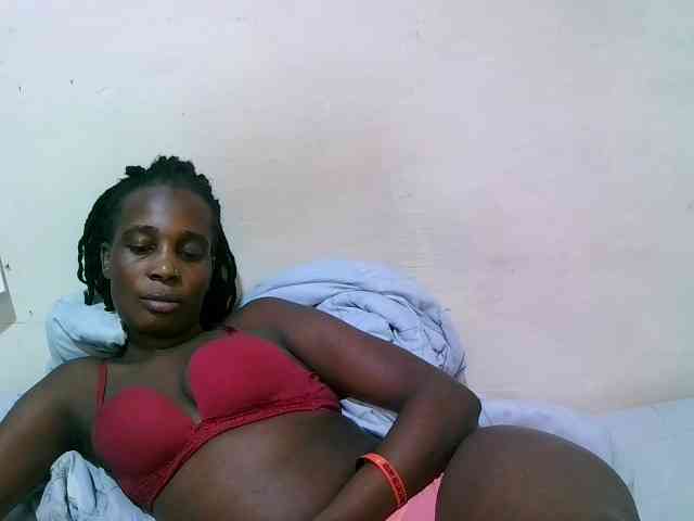 pritty-amber Live Webcam on BongaCams