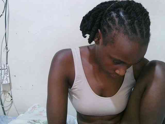 pritty-amber webcam