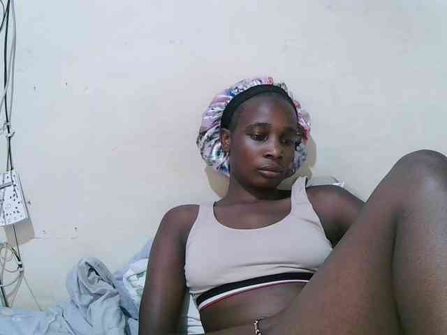 pritty-amber webcam
